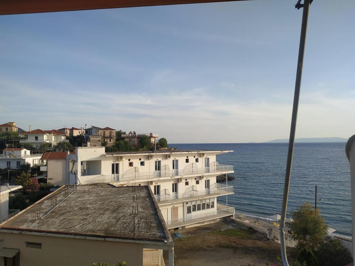 Poulea Rooms Каламата Екстериор снимка
